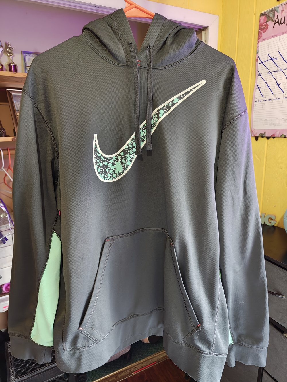 Nike Men's Dark Gray Zip-Up Hoodie with Mint Green Swoosh